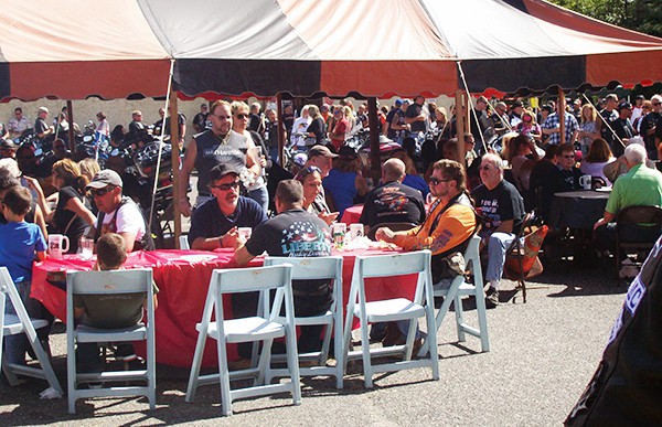 Everyone enjoyed the great food, wonderful sounds of the band and local D.J.s. What a fun day!