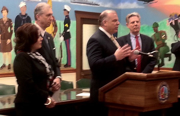 Mayor Wilda Diaz, Asm. John Wisniewski, Senate Pres. Stephen Sweeney, and Congressman Frank Pallone at Perth Amboy City Hall *Photos by Carolyn Maxwell
