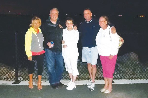 (L to R) Lori Papernick, Mayor and Mrs. Fred Henry, Jim Papernick and Beverly Samuelson.